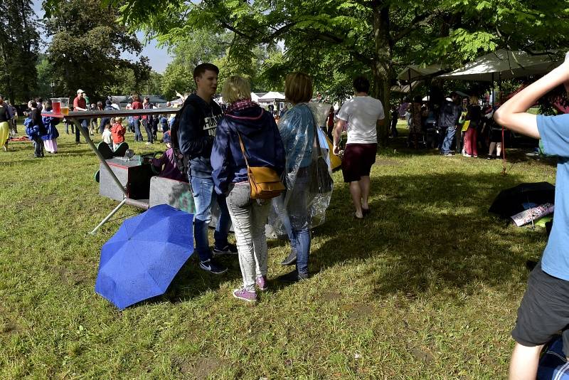 Pražský Respect festival: Diváky oslnili Diwan Saz, Zuco 103 a další kapely z celého světa