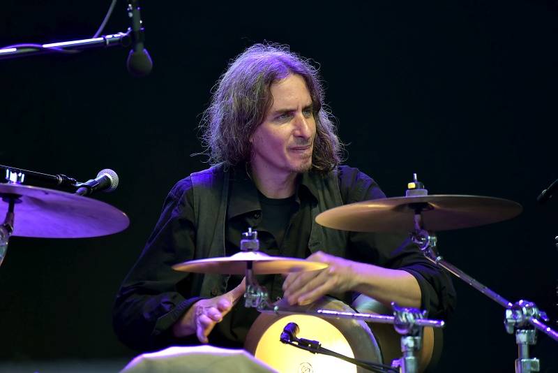 Pražský Respect festival: Diváky oslnili Diwan Saz, Zuco 103 a další kapely z celého světa