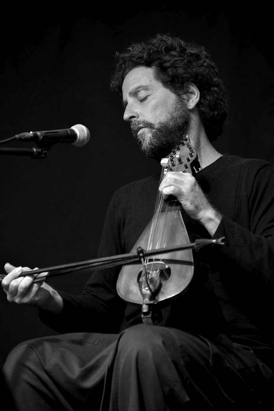 Pražský Respect festival: Diváky oslnili Diwan Saz, Zuco 103 a další kapely z celého světa