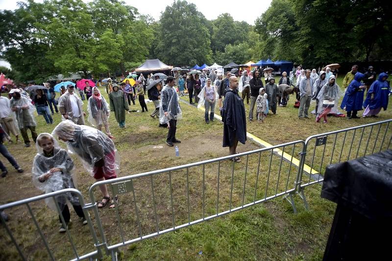 Pražský Respect festival: Diváky oslnili Diwan Saz, Zuco 103 a další kapely z celého světa