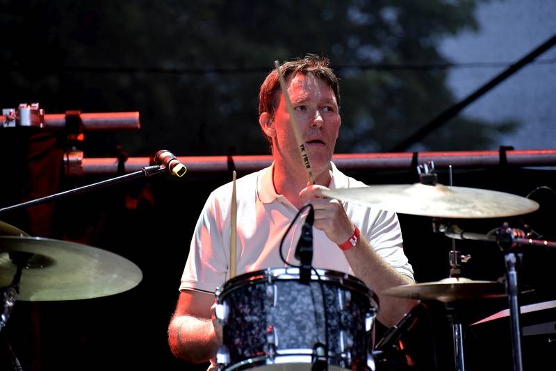 Pražský Respect festival: Diváky oslnili Diwan Saz, Zuco 103 a další kapely z celého světa