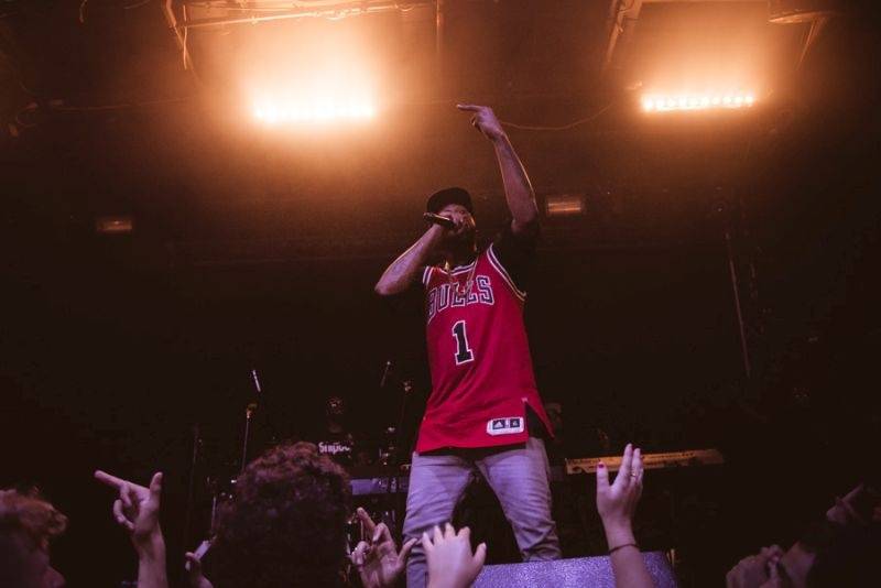 Jeremih v Roxy potěšil svým r'n'b hlavně cizince, předskakovali VR/NOBODY