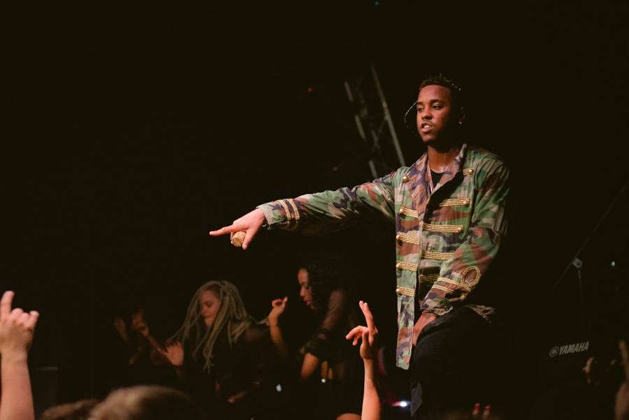 Jeremih v Roxy potěšil svým r'n'b hlavně cizince, předskakovali VR/NOBODY