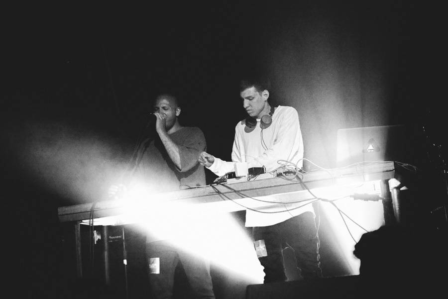 Jeremih v Roxy potěšil svým r'n'b hlavně cizince, předskakovali VR/NOBODY