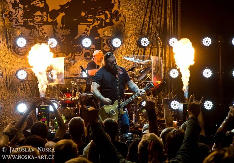 RATATA fest v Mostě obsadili Deviant, Apple Juice, Škwor a nakonec Citron