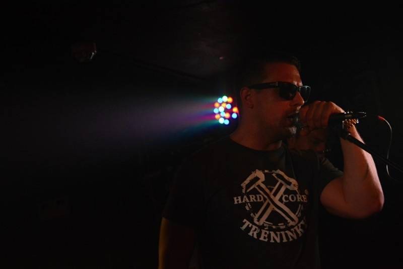 Supercrooo rozjeli v Rock Café pěkně ostrou party