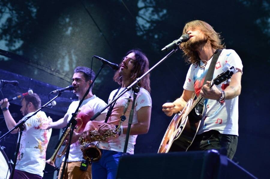 Holešovská regata viděla domácí špičku: přijeli Kryštof, Aneta Langerová, No Name i Jelen