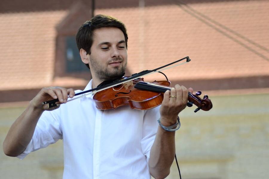 Holešovská regata viděla domácí špičku: přijeli Kryštof, Aneta Langerová, No Name i Jelen