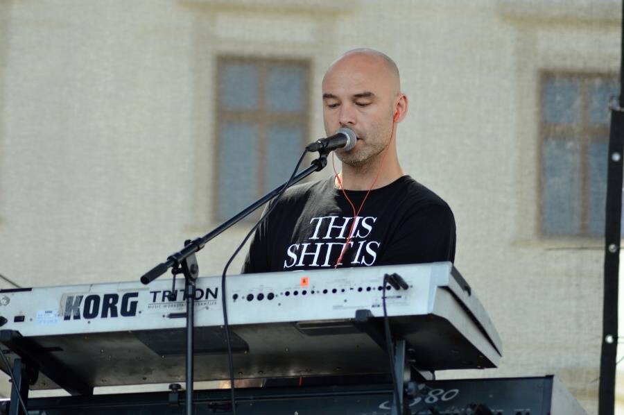 Holešovská regata viděla domácí špičku: přijeli Kryštof, Aneta Langerová, No Name i Jelen