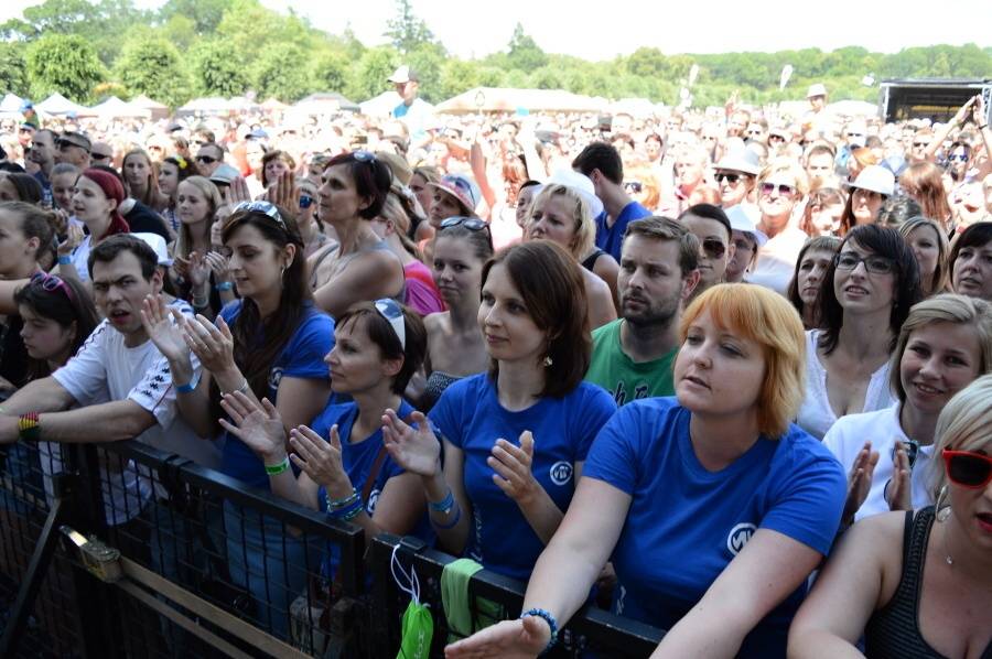 Holešovská regata viděla domácí špičku: přijeli Kryštof, Aneta Langerová, No Name i Jelen