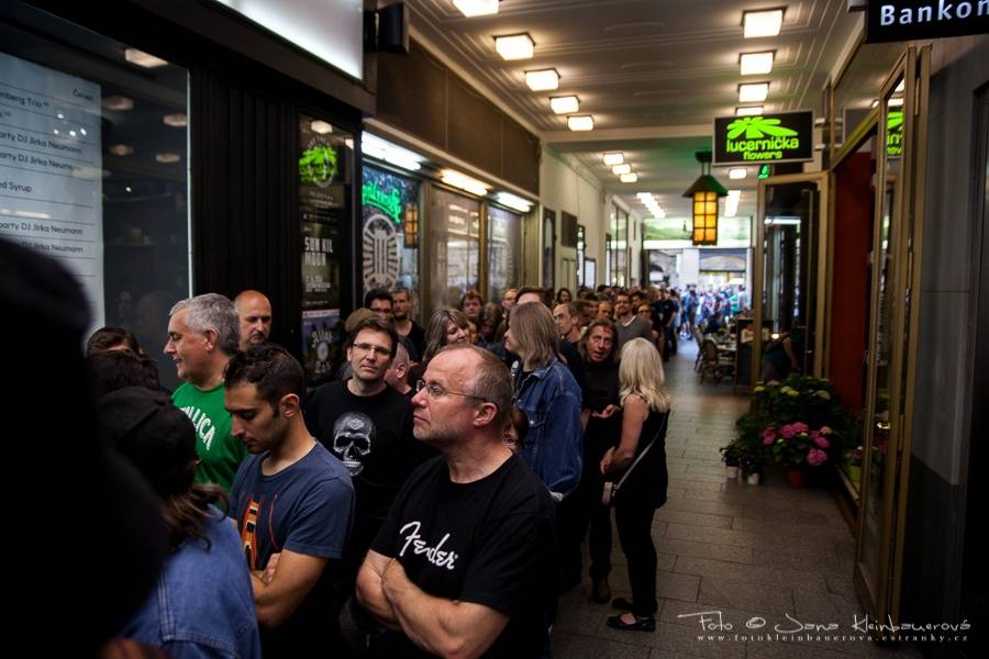 Steve Vai oslavoval v Lucerna Music Baru 25 let svého nejúspěšnějšího alba 