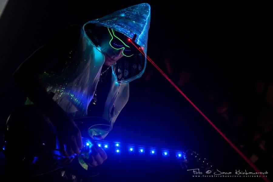 Steve Vai oslavoval v Lucerna Music Baru 25 let svého nejúspěšnějšího alba 