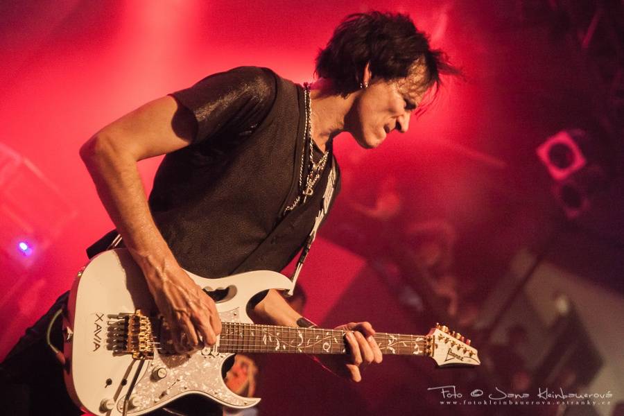 Steve Vai oslavoval v Lucerna Music Baru 25 let svého nejúspěšnějšího alba 