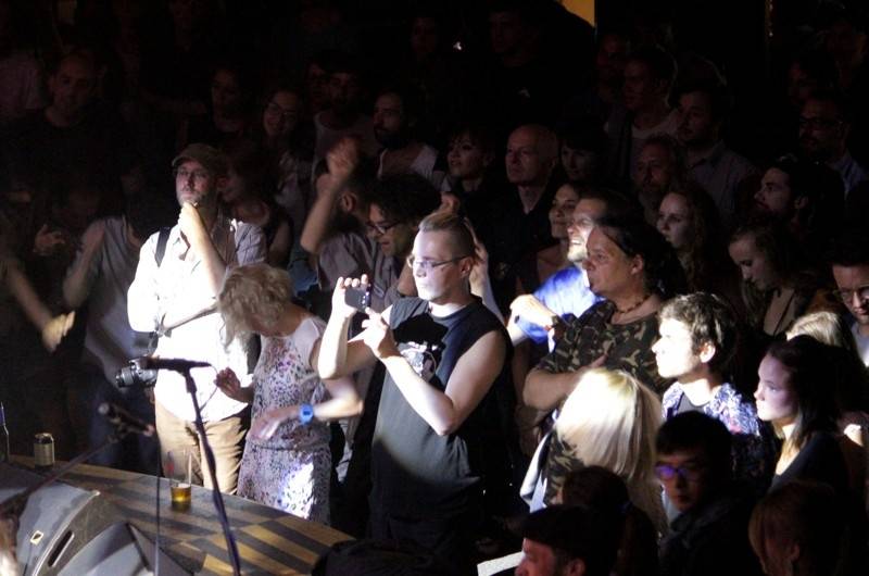 Destroyer a Ryley Walker strhli pražský Lucerna Music Bar