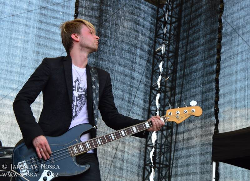 Vysmáté léto v Kadani: I přes déšt si publikum užilo Chinaski, Kryštof i Tři sestry