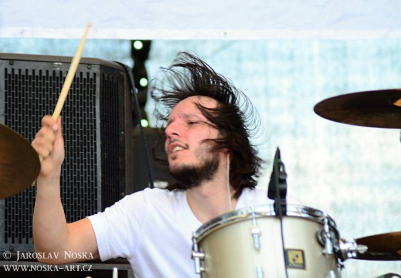 Vysmáté léto v Kadani: I přes déšt si publikum užilo Chinaski, Kryštof i Tři sestry