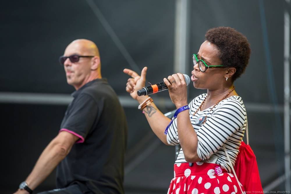 Na Metronome festivalu řádil Iggy Pop, předvedli se i Kooks a Ella Eyre