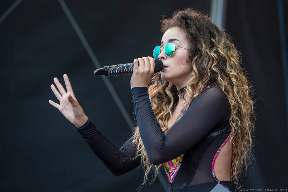 Na Metronome festivalu řádil Iggy Pop, předvedli se i Kooks a Ella Eyre