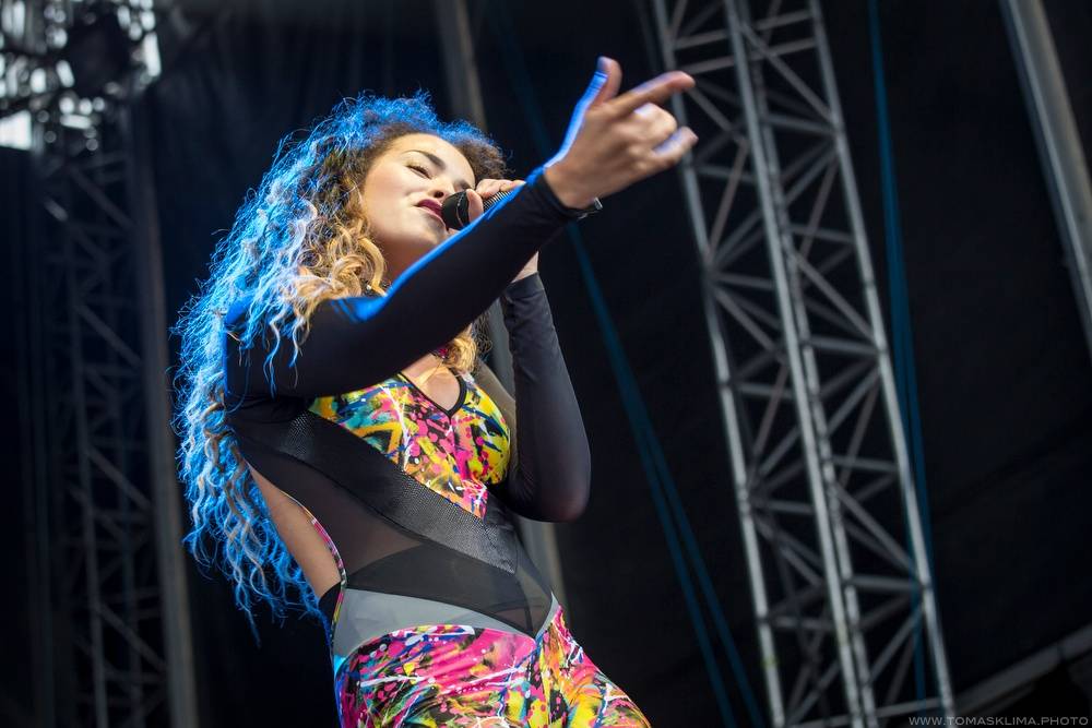 Na Metronome festivalu řádil Iggy Pop, předvedli se i Kooks a Ella Eyre