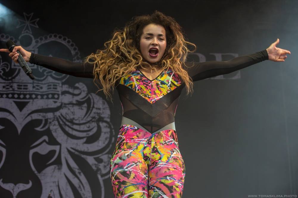 Na Metronome festivalu řádil Iggy Pop, předvedli se i Kooks a Ella Eyre