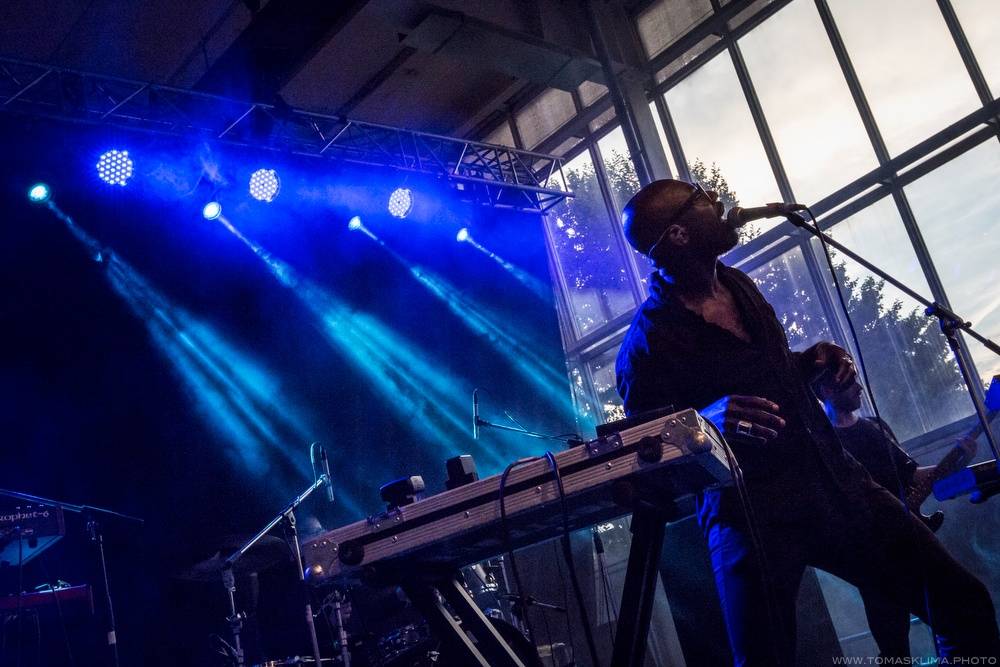 Na Metronome festivalu řádil Iggy Pop, předvedli se i Kooks a Ella Eyre