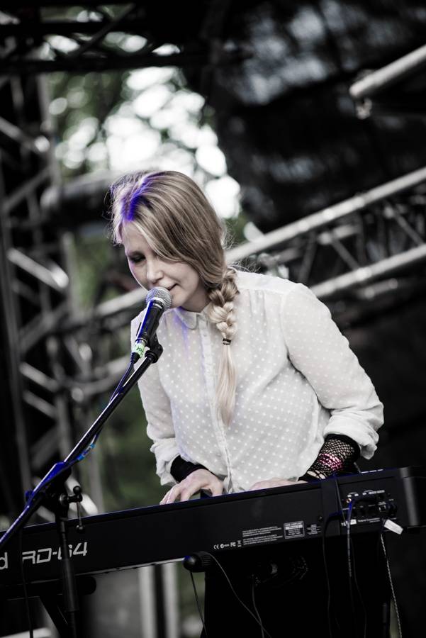 V sobotu na United Islands Of Prague vystoupili Emma Smetana nebo Carpet Cabinet. Program narušila bouřka