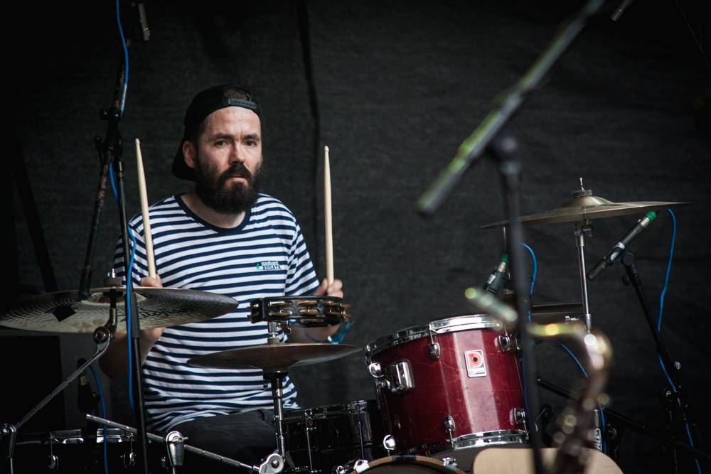 Metronome festival neohrozilo ani krupobití: Iggy Pop, Kooks, Ella Eyre i Mydy Rabycad ovládli pódium