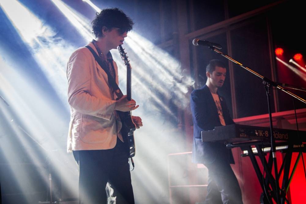 Metronome festival neohrozilo ani krupobití: Iggy Pop, Kooks, Ella Eyre i Mydy Rabycad ovládli pódium