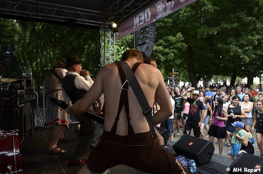 Sobota v Plzni patřila pivařům: v rámci Gambrinus dne vystoupili The Prostitutes, Trautenberk nebo Kníry