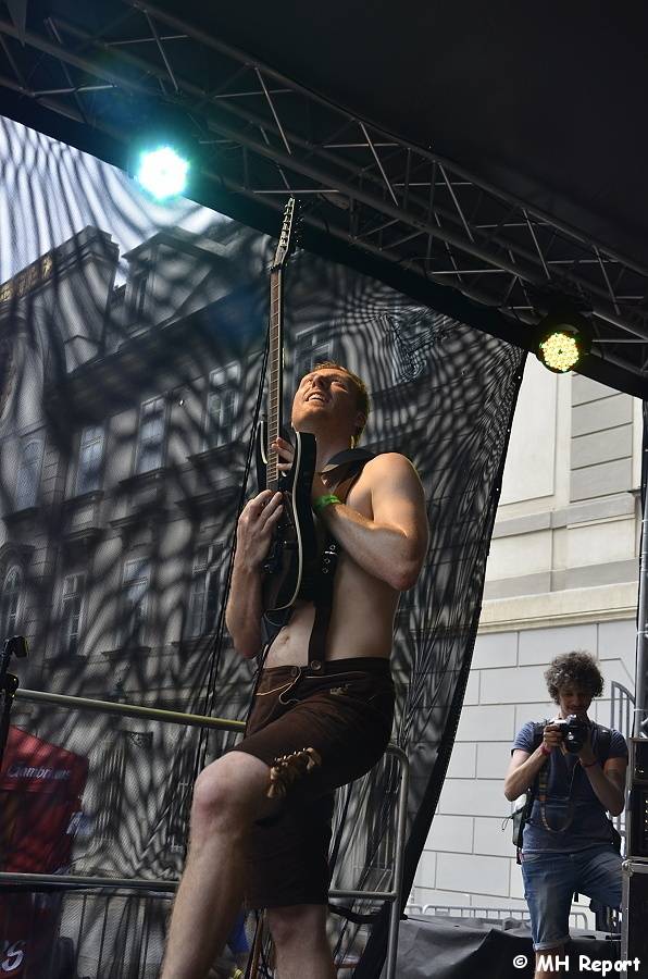 Sobota v Plzni patřila pivařům: v rámci Gambrinus dne vystoupili The Prostitutes, Trautenberk nebo Kníry