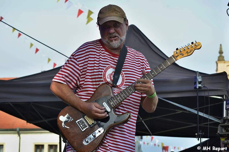 Sobota v Plzni patřila pivařům: v rámci Gambrinus dne vystoupili The Prostitutes, Trautenberk nebo Kníry