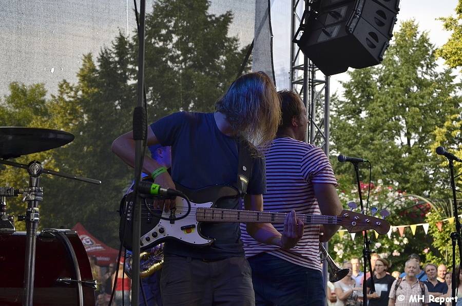 Sobota v Plzni patřila pivařům: v rámci Gambrinus dne vystoupili The Prostitutes, Trautenberk nebo Kníry