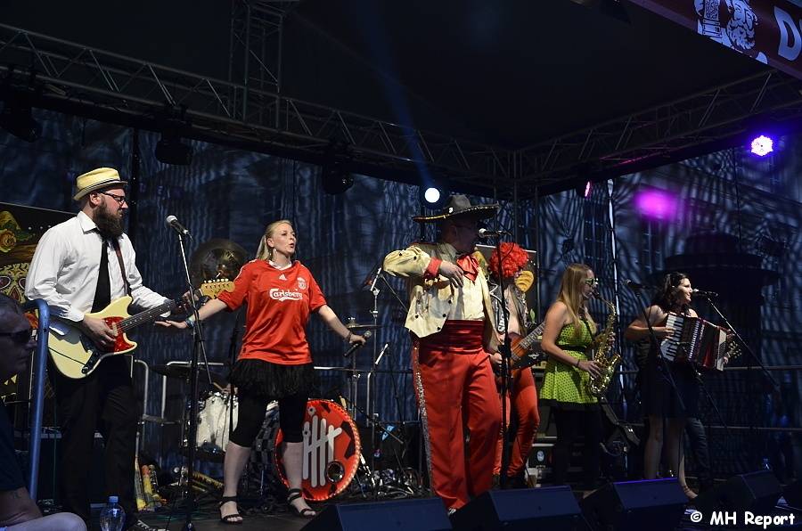 Sobota v Plzni patřila pivařům: v rámci Gambrinus dne vystoupili The Prostitutes, Trautenberk nebo Kníry