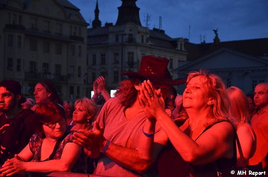 Sobota v Plzni patřila pivařům: v rámci Gambrinus dne vystoupili The Prostitutes, Trautenberk nebo Kníry