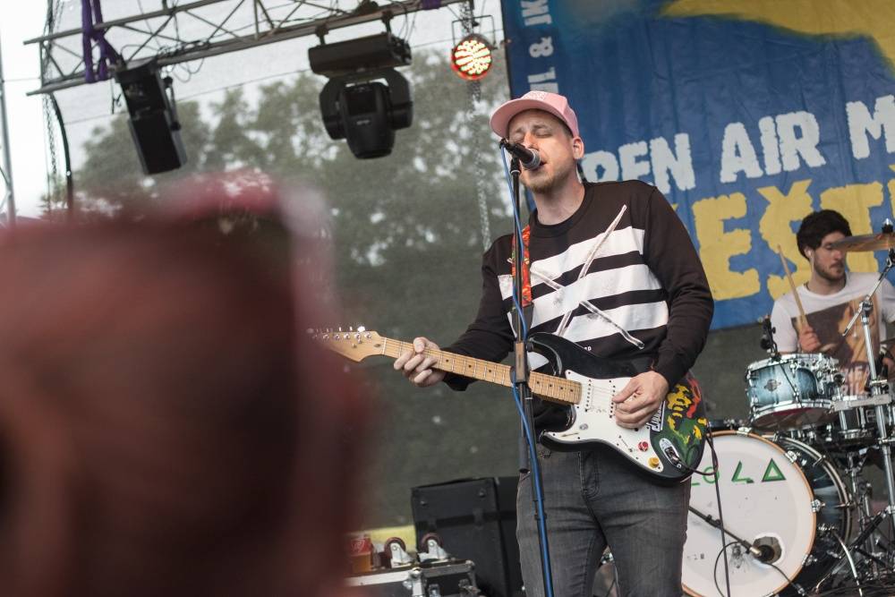 Na festivalu Přeštěnice zářili Majk Spirit i Thom Artway, finále programu zhatila bouřka