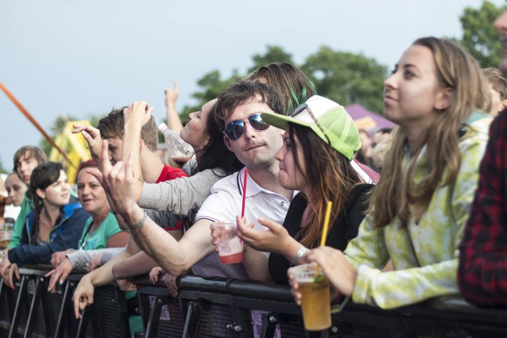 Na festivalu Přeštěnice zářili Majk Spirit i Thom Artway, finále programu zhatila bouřka