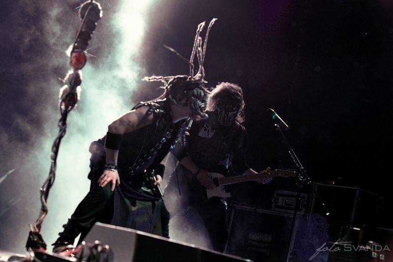 Ve Svojšicích u Pardubic vzplál poprvé Plameny Rockfest: došlo na Dymytry, Škwor, Arakain i ohnivou show