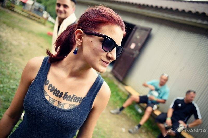 Ve Svojšicích u Pardubic vzplál poprvé Plameny Rockfest: došlo na Dymytry, Škwor, Arakain i ohnivou show