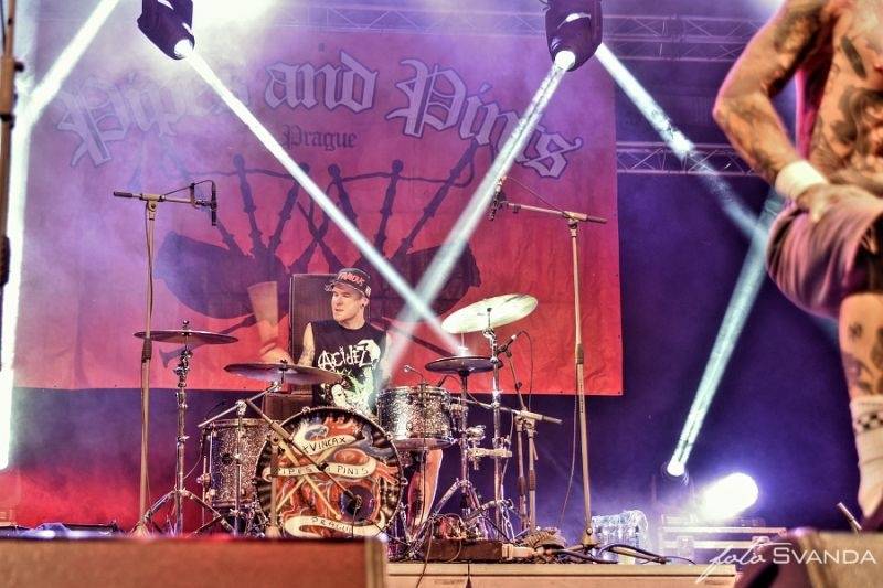 Ve Svojšicích u Pardubic vzplál poprvé Plameny Rockfest: došlo na Dymytry, Škwor, Arakain i ohnivou show