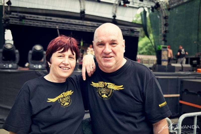 Ve Svojšicích u Pardubic vzplál poprvé Plameny Rockfest: došlo na Dymytry, Škwor, Arakain i ohnivou show