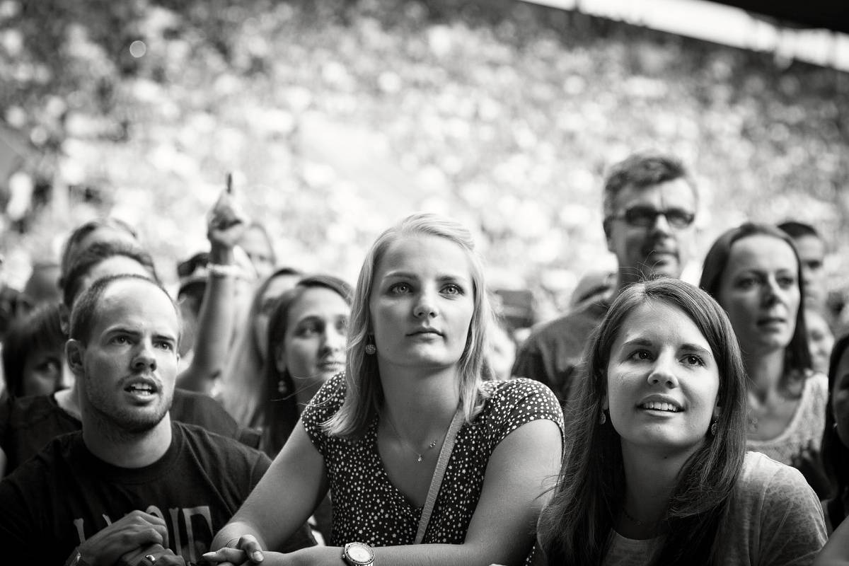 Lucie naordinovala Šrouby do hlavy i Pražanům! 30 let oslavila v Edenu