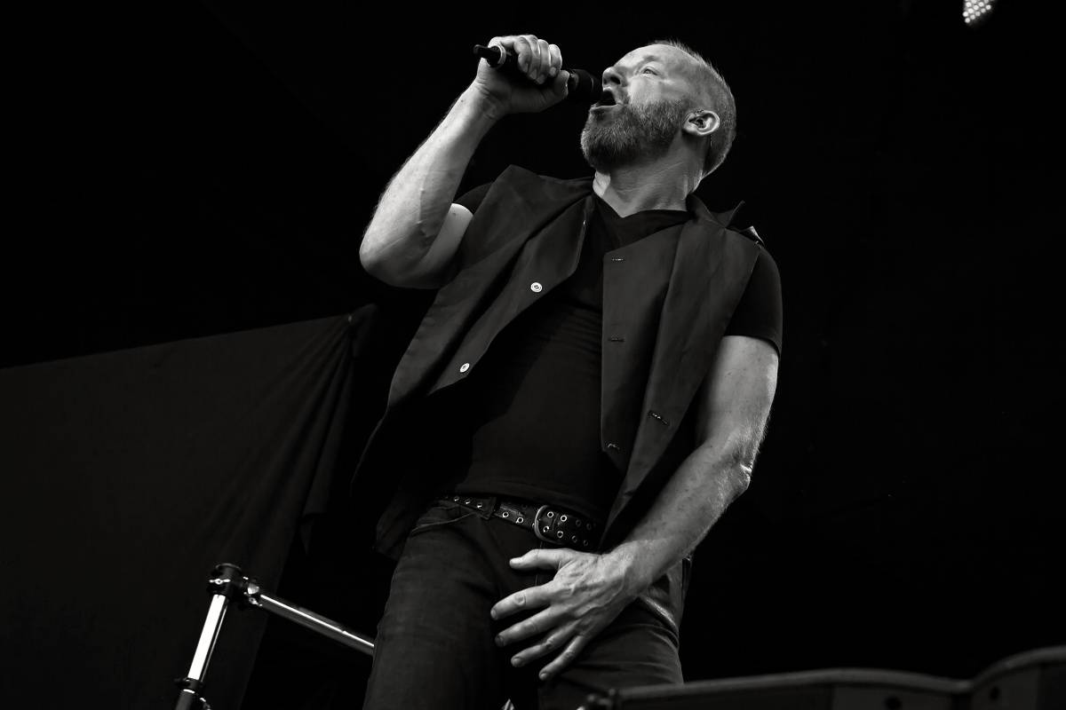 Lucie naordinovala Šrouby do hlavy i Pražanům! 30 let oslavila v Edenu