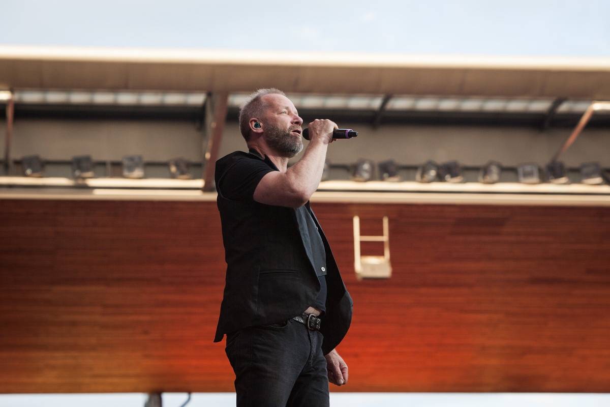 Lucie naordinovala Šrouby do hlavy i Pražanům! 30 let oslavila v Edenu