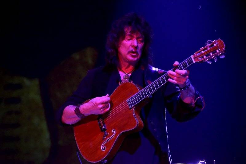 Do Prahy zavítala renesance: Blackmore's Night hráli v Lucerně