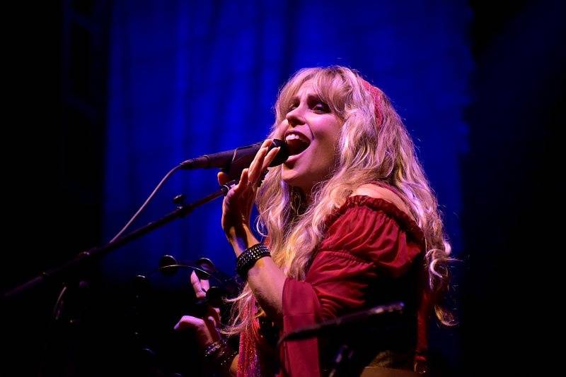 Do Prahy zavítala renesance: Blackmore's Night hráli v Lucerně