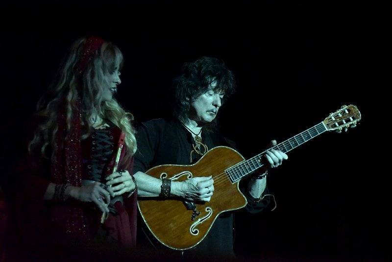 Do Prahy zavítala renesance: Blackmore's Night hráli v Lucerně