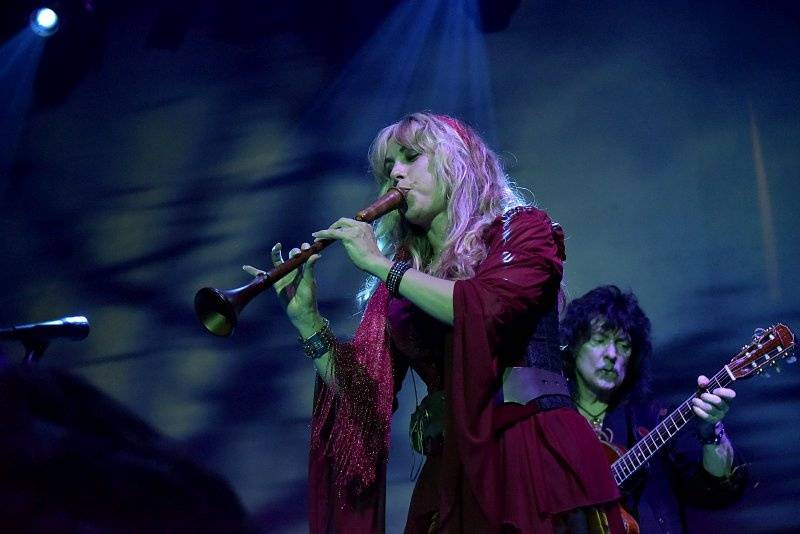 Do Prahy zavítala renesance: Blackmore's Night hráli v Lucerně