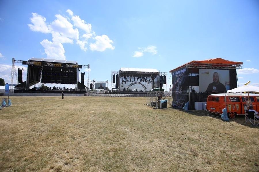 Slovenský Topfest: Druhému dni kralovali Darkness, Rival Sons, Chinaski i letní počasí