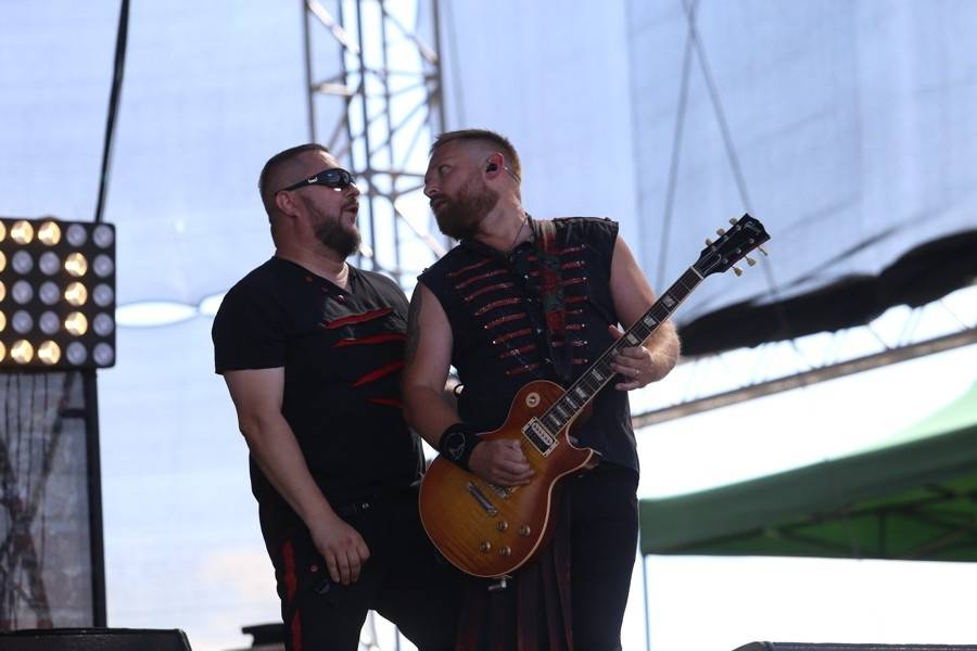 Slovenský Topfest: Druhému dni kralovali Darkness, Rival Sons, Chinaski i letní počasí