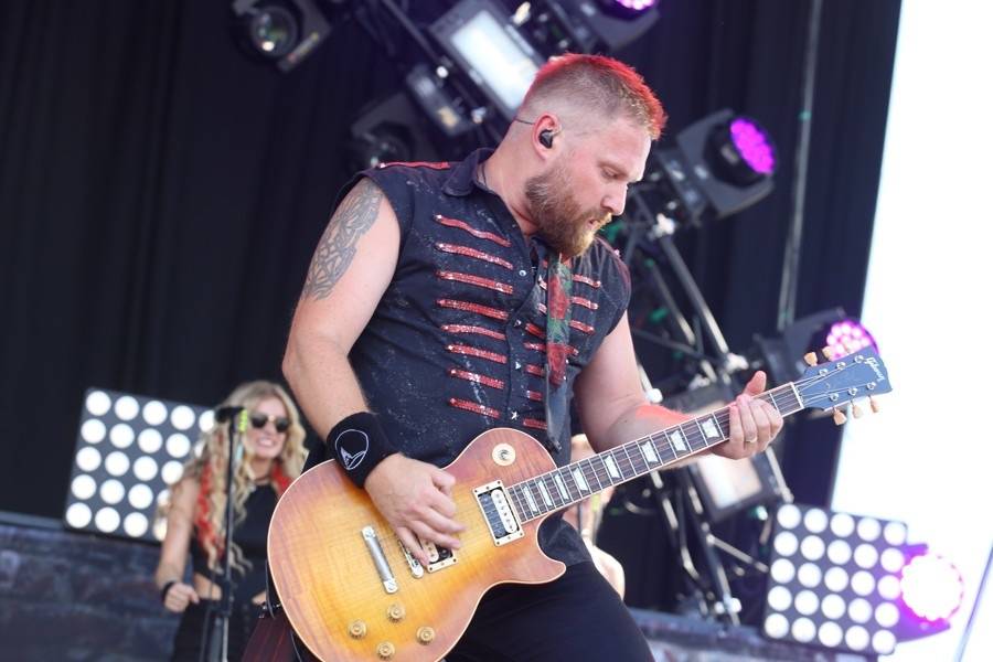 Slovenský Topfest: Druhému dni kralovali Darkness, Rival Sons, Chinaski i letní počasí